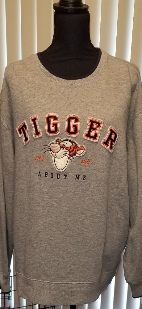 Disney Store TIGGER sweatshirt